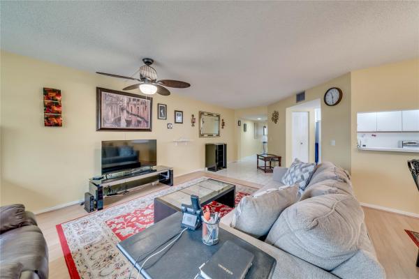Cambridge At Century Village, 1000 SW 128th Ter #214V, Pembroke Pines, Florida 33027, image 1