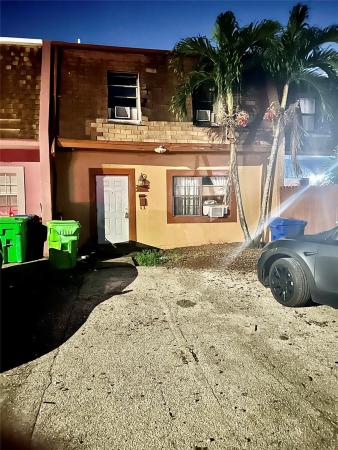 Sunrise Towne, 5954 NW 25th St, Sunrise, Florida 33313, image 1