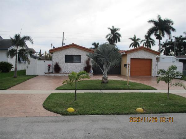 Ocean View Golf, 404 SE 3rd Ter, Dania Beach, Florida 33004, image 1
