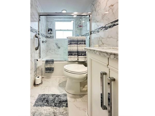 Durham, 593 Durham U, Deerfield Beach, Florida 33442, image 3