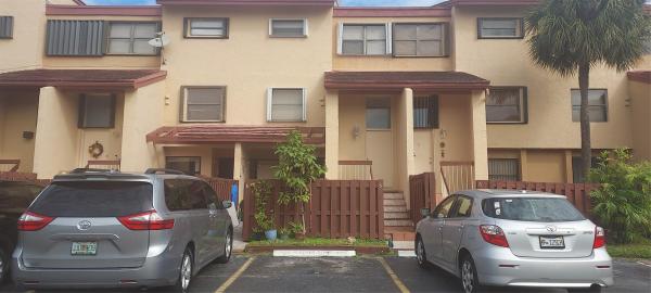 Indian Summer Village, 371 W Park Dr #5-17, Fountainebleau, Florida 33172, image 1