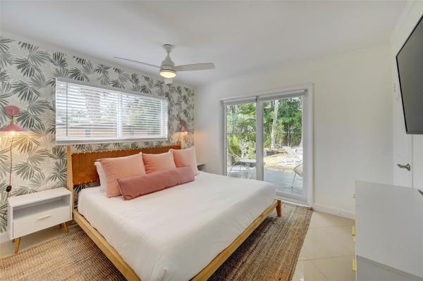 Babco Heights, 317 NW 26th Ct, Wilton Manors, Florida 33311, image 3
