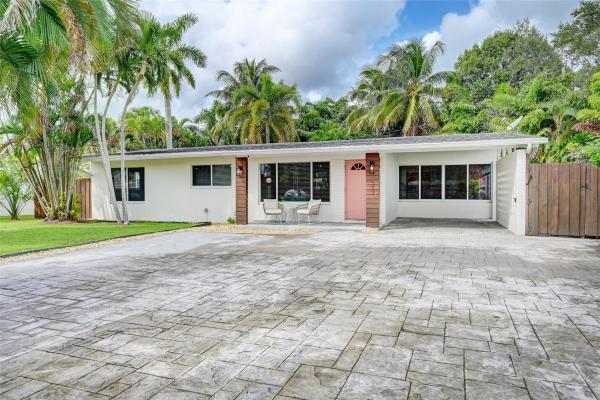 Babco Heights, 317 NW 26th Ct, Wilton Manors, Florida 33311, image 1