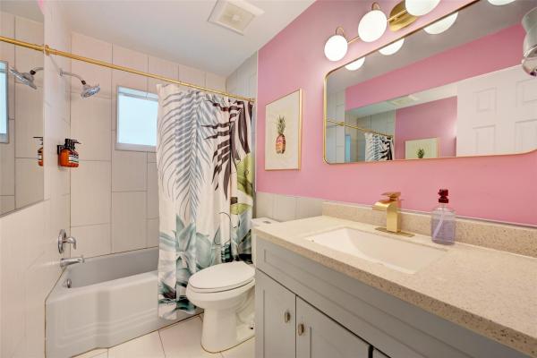 Babco Heights, 317 NW 26th Ct, Wilton Manors, Florida 33311, image 2