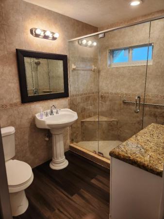 Oakland Estates, 5001 NW 42, Lauderdale Lakes, Florida 33319, image 1