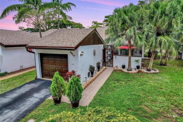 Wedgewood, 6417 Pinehurst Cir, Tamarac, Florida 33321, image 1
