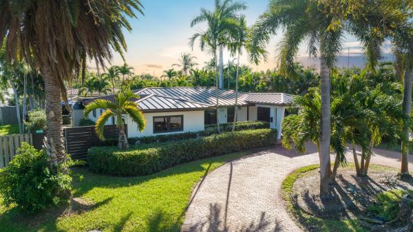 North Corals, 1320 NE 47th St, Oakland Park, Florida 33334, image 1
