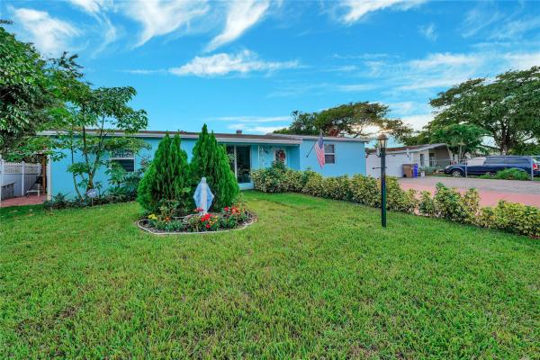 294 NE 46th St, Deerfield Beach, Florida 33064, image 1