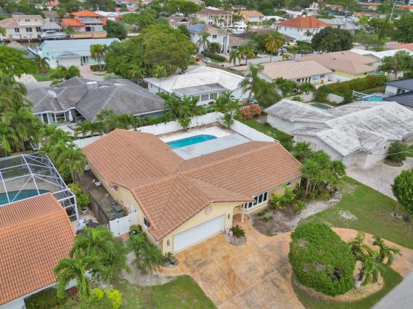 Bermuda Riviera, 40 Fort Royal Is, Fort Lauderdale, Florida 33308, image 1