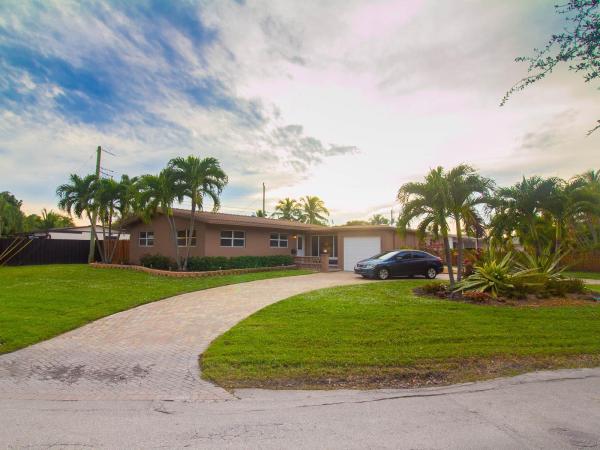 Avalon Garden Estates, 1261 NE 26th Ave, Pompano Beach, Florida 33062, image 1