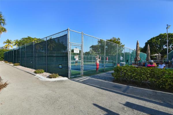 Granada Village, 2002 Granada Dr #L1, Coconut Creek, Florida 33066, image 1