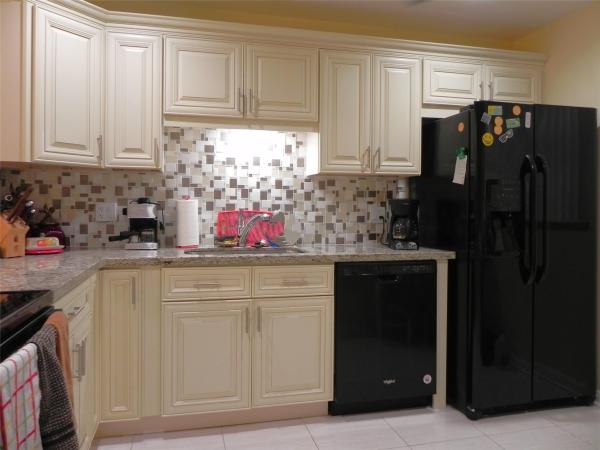 Villas At Carriage Hills Lakeside, 2 Briarwood Cir #105, Hollywood, Florida 33024, image 1