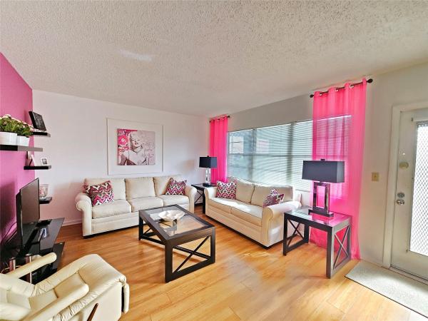 Harwood, 4035 Harwood D, Deerfield Beach, Florida 33442, image 2
