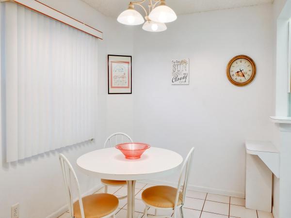 Eleuthera Village, 1801 Eleuthera Pt #F1, Coconut Creek, Florida 33066, image 1