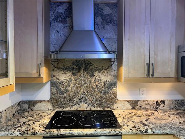 Mariners Cove, 2280 Treasure Isle Dr, Palm Beach Gardens, Florida 33410, image 2