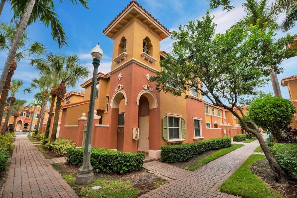 Hampton Isles, 745 SW 107th Ave #2207, Pembroke Pines, Florida 33025, image 1