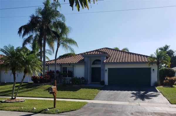 Ocean View Golf, 422 SE 3rd Pl, Dania Beach, Florida 33004, image 1