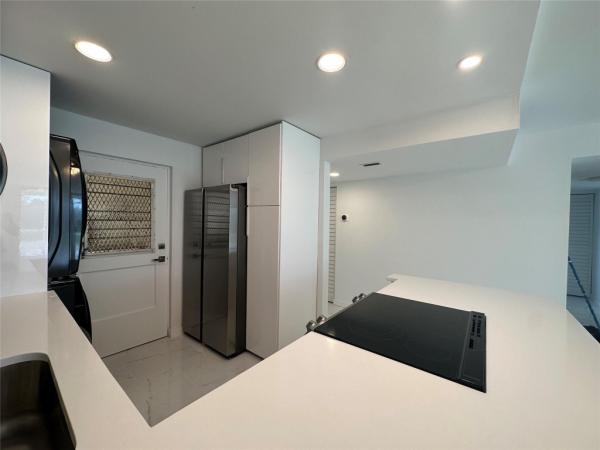 Boca Teeca, 5500 NW 2nd Ave #125, Boca Raton, Florida 33487, image 1