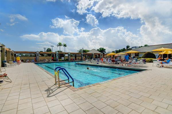 Cayman Village, 1503 Cayman Way #B4, Coconut Creek, Florida 33066, image 2