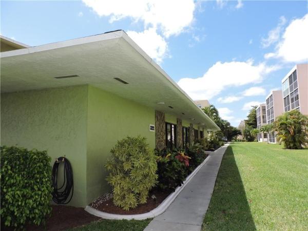 Meadowbrook Lakes, 324 SE 10th St #207, Dania Beach, Florida 33004, image 1