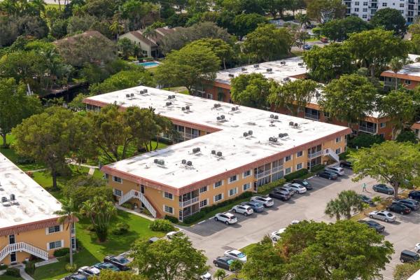 Manor Grove Village, 200 NE 19th Ct #107M, Wilton Manors, Florida 33305, image 3