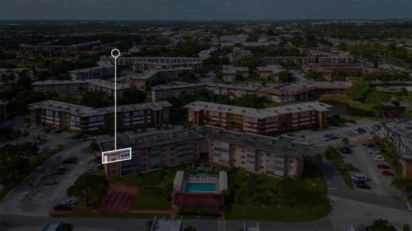 Lauderdale Oaks, 2991 NW 46th Ave #410, Lauderdale Lakes, Florida 33313, image 2