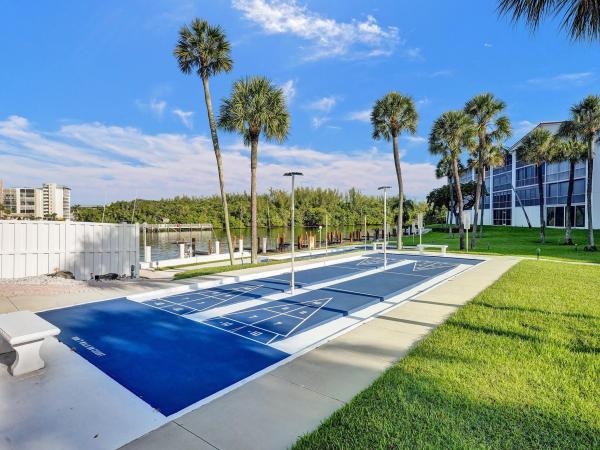 Penthouse North, 101 NE 19th Ave #310, Deerfield Beach, Florida 33441, image 3