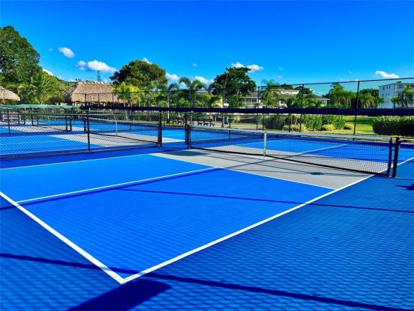 Westbury, 4003 Westbury F, Deerfield Beach, Florida 33442, image 2