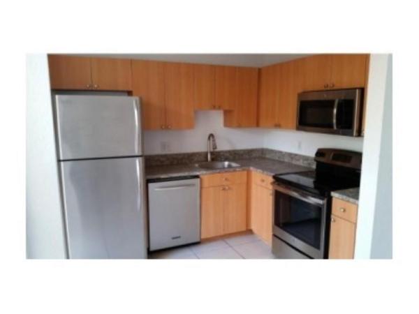 Townhouses Of Plantation, 4611 NW 9th Dr #4611, Plantation, Florida 33317, image 1