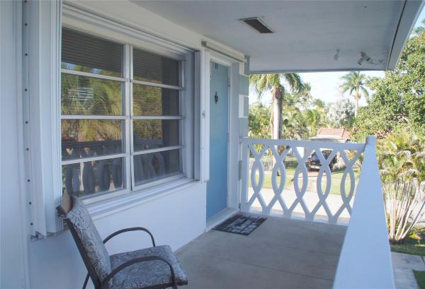 Lynn Mar, 1422 Hayes St #17, Hollywood, Florida 33020, image 2