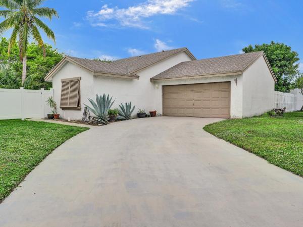 Rainberry Park, 21581 Yellowstone Park Dr, Boca Raton, Florida 33428, image 1