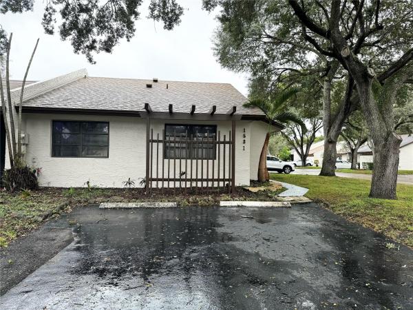 East Lakes Townhomes, 1531 NW 98th Ave #1-67, Pembroke Pines, Florida 33024, image 1