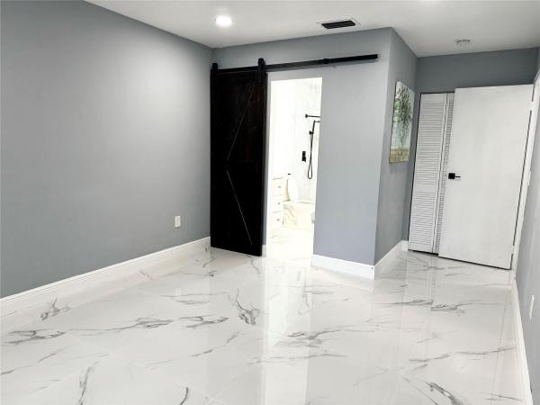 East Lakes Townhomes, 1531 NW 98th Ave, Pembroke Pines, Florida 33024, image 2