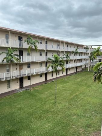 Brookfield Square, 2800 NW 56th Ave #H-302, Lauderhill, Florida 33313, image 2