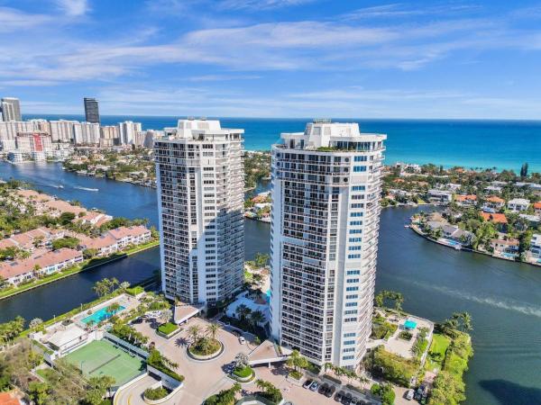 One Island Place, 3801 NE 207th St #703, Aventura, Florida 33180, image 1