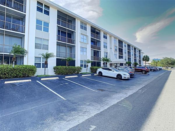 Coral Ridge East, 4501 NE 21st Ave #302, Fort Lauderdale, Florida 33308, image 1