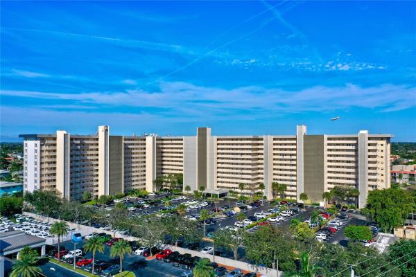 Waterford Point, 801 S Federal Hwy #1012, Pompano Beach, Florida 33062, image 1