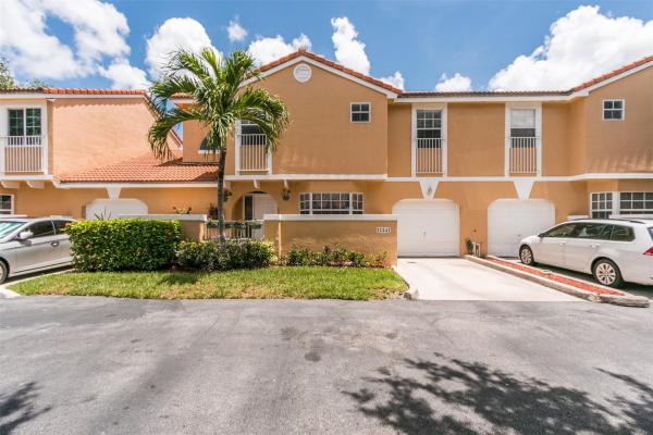 Portofino, 11341 Lakeview Dr #30, Coral Springs, Florida 33071, image 1