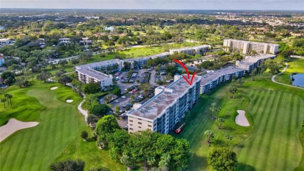 The Palms Of Deer Creek, 2430 Deer Creek Country Club Blvd #508-2, Deerfield Beach, Florida 33442, image 3