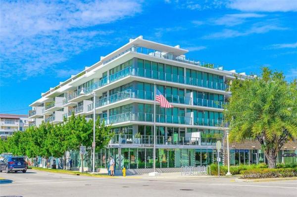 Palau Sunset Harbour, 1201 20th St #208, Miami Beach, Florida 33139, image 1