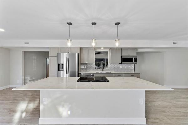 Vanguard Village 15, 6604 Brookwood Blvd, Tamarac, Florida 33321, image 1