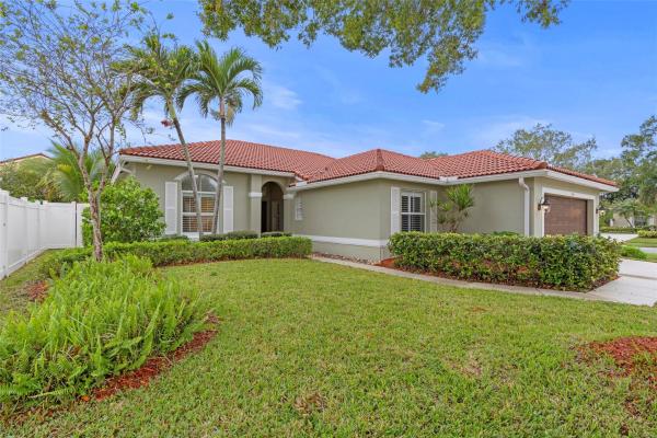 Las Colinas Village, 6803 Las Colinas Ct, Lake Worth Beach, Florida 33463, image 1
