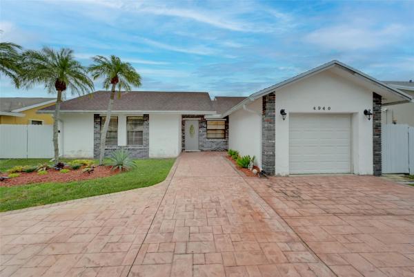 Springtree West, 4940 NW 92nd Ave, Sunrise, Florida 33351, image 1