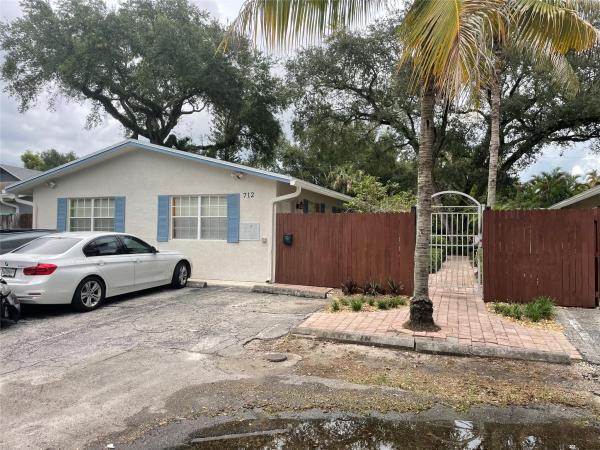 Riverside Villas, 712 SW 14th Ave #4, Fort Lauderdale, Florida 33312, image 1