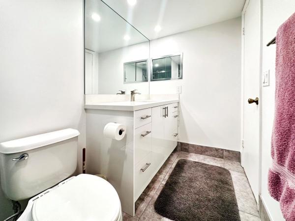 Lyndhurst, 2059 Lyndhurst N, Deerfield Beach, Florida 33442, image 1