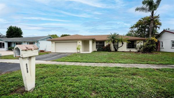 Orange Tree Lakes, 12731 SW 13th Mnr, Davie, Florida 33325, image 1
