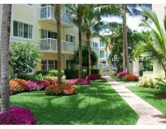Pine Crest Village At Victoria Park, 1515 E Broward Blvd #225, Fort Lauderdale, Florida 33301, image 1
