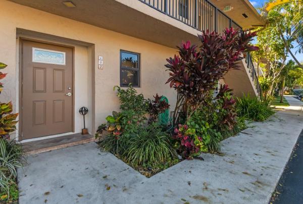 Middle River Homes, 2918 NE 8th Ter #102, Fort Lauderdale, Florida 33334, image 1