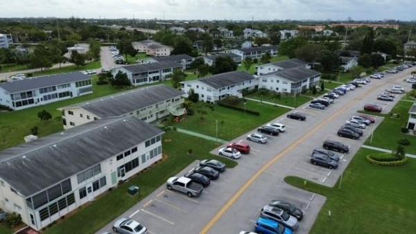 Farnham, 155 Farnham G, Deerfield Beach, Florida 33442, image 2