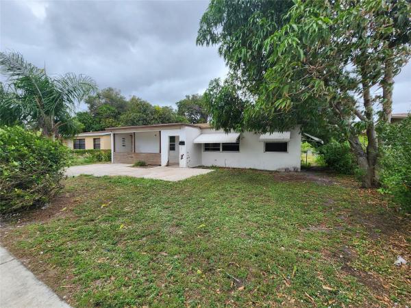 Delray Beach No HOA, 813 SW 3rd, Delray Beach, Florida 33444, image 1
